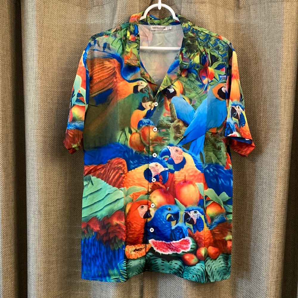 Parrot Tropical Hawaiian Shirt EUC Size Large